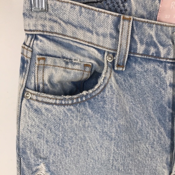 Revice Light Wash Distressed button Fly Jeans Size 26 - Picture 6 of 15